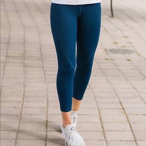 Navy Pocket Light n Tight Hi-Rise Capri 20”